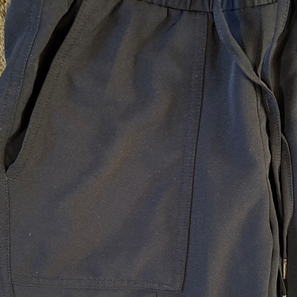 Mondetta woman’s black Joggers - Picture 3 of 5